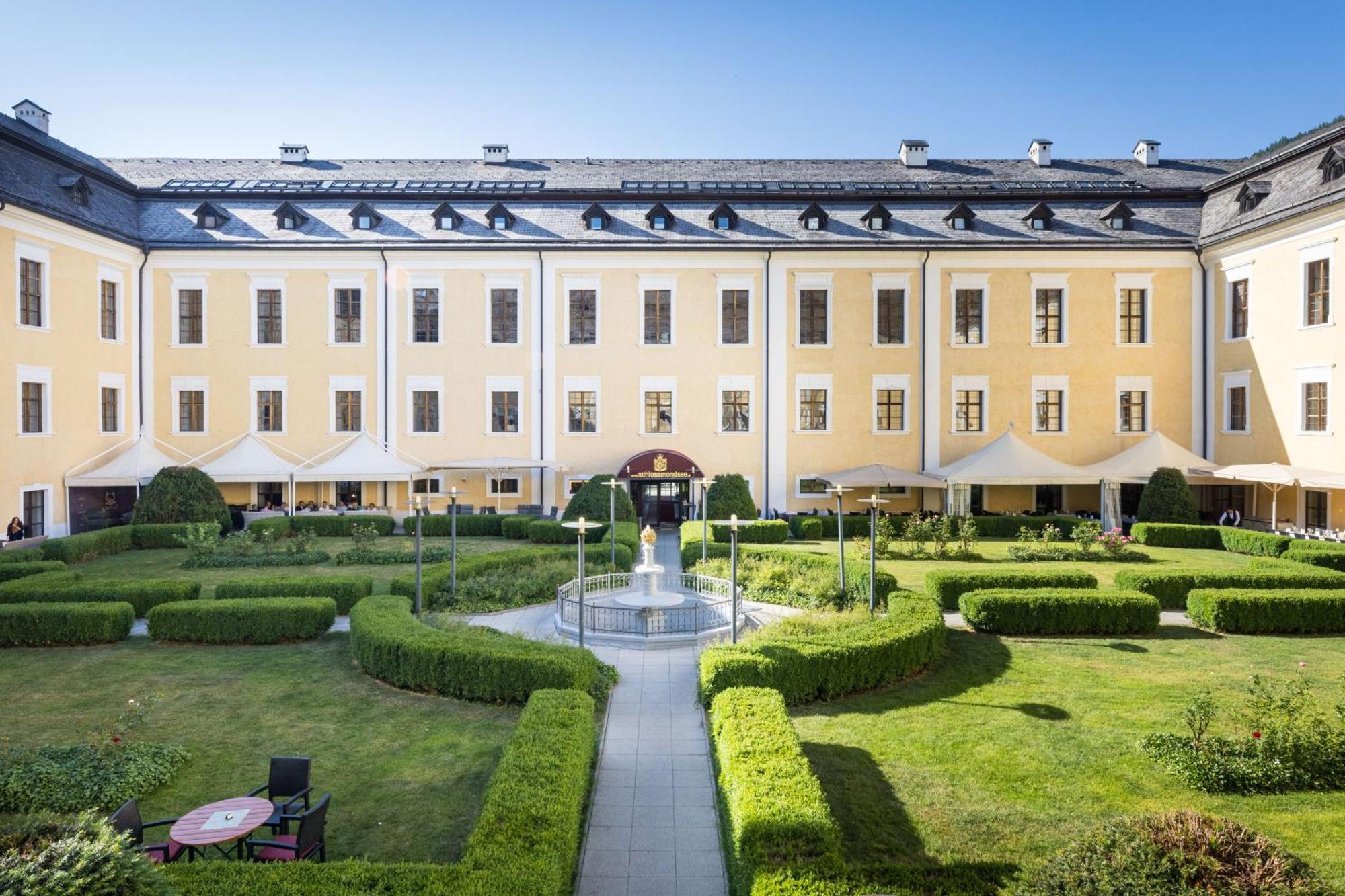 Schlosshotel Mondsee Exterior foto